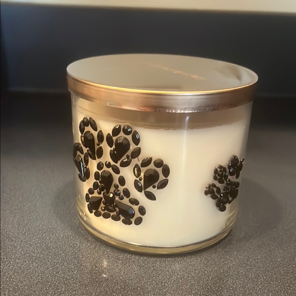 Decorative Cream Candle with Black Paw Prints ( Bath&Body works)